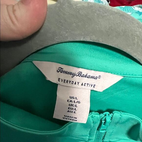 Tommy Bahama everyday active Green Quarter-Zip Pullover - Picture 8 of 8